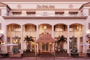Betsy Ross Owner, LLC image